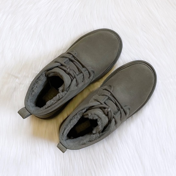 UGG Women’s Neumel Burnt Olive Suede Chukka Boots - Picture 3 of 8